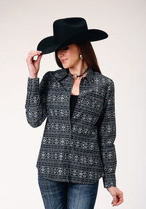 Women's West Made Collection Long Sleeve Aztec Print Western Shirt