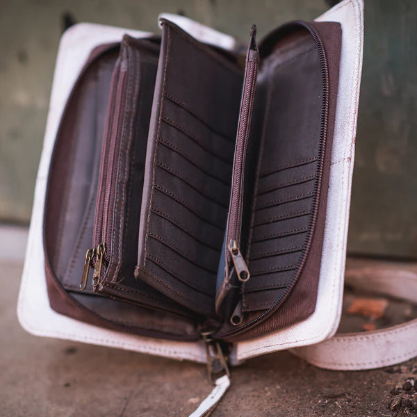 STS  Cremello Evie Organizer Crossbody Wallet